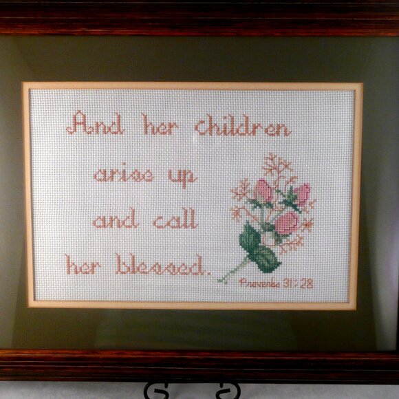 Proverbs 31 Woman Scripture Verse Rosebud Bouquet Cross Stitch Sampler 14" x 18" - Picture 3 of 5